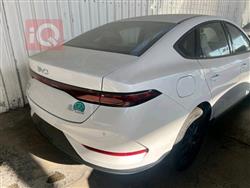 بی وای دی Qin Plus